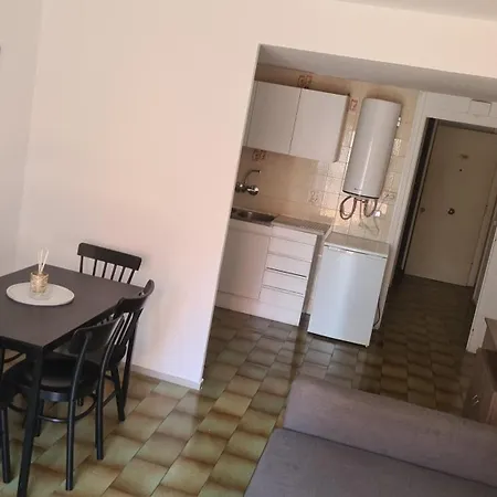 Lloret Centre Apartment *